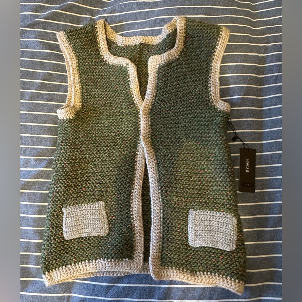 Vintage hand knit vest